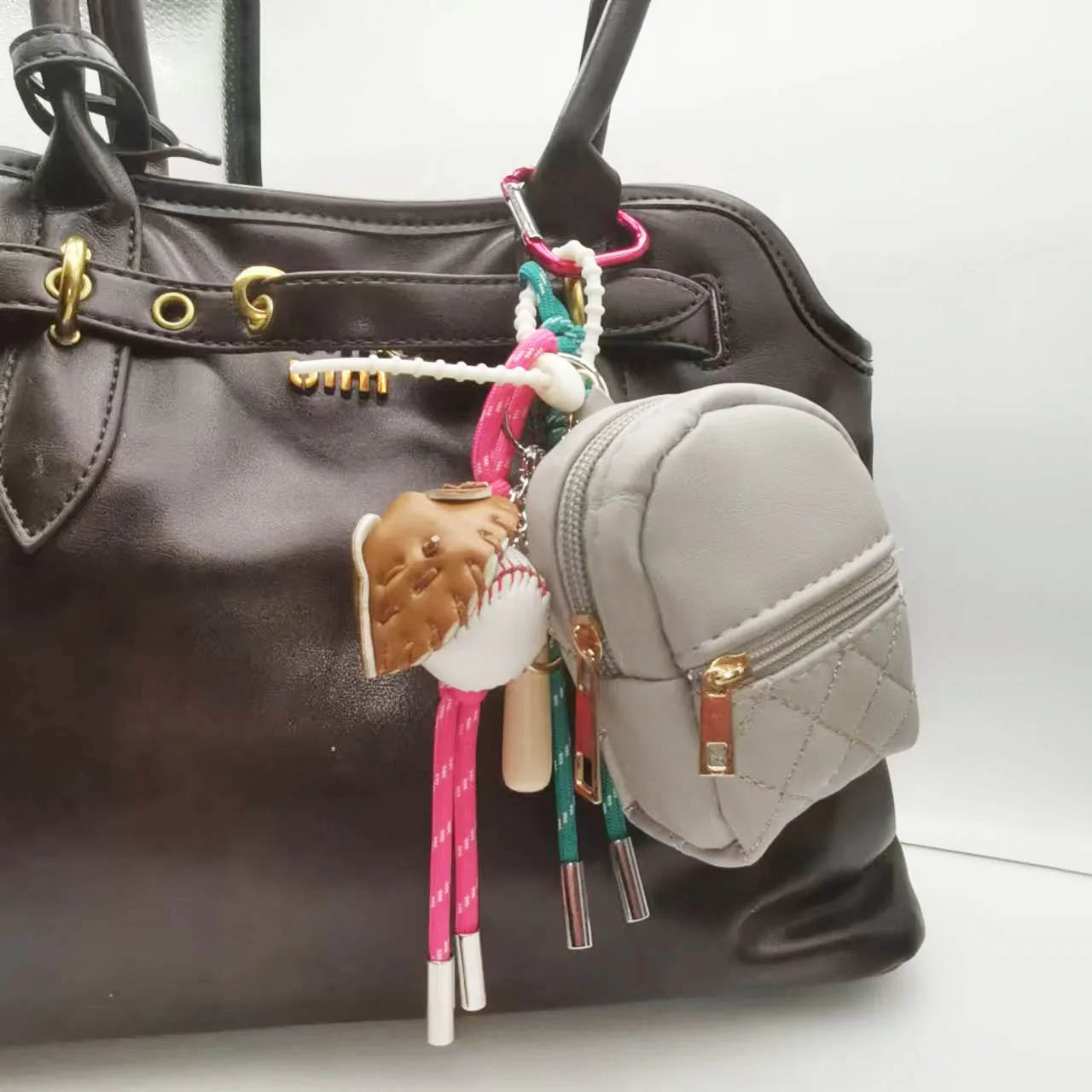 Ita Bag Accessories Bag Charms - Women Bags Prada recension och pris
